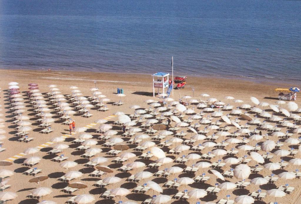 Hotel Grottamare Lido di Jesolo Exteriör bild